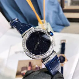 New, women's watch, with a gorgeous bezel, showing the romantic visual effect of the starry sky, imported quartz movement, arch sapphire glass mirror, size 33mm, 10mm thick.