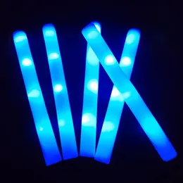 Gry nowatorskie 30pcs/ LET LED Tube Stick Glow Floam Sticks Neon Bar Light For Man Kobiety Dekoracja imprezy muzycznej 230617