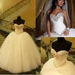 2021 Formal Ball Gown Wedding Dresses Sequins Crystals Sweetheart Bridal gowns Puffy Romantic Tulles skirt wedding3241