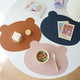 Table Mats INS Cute Bear Pattern Leather Dinning Placemat Double Sided Solid Children Waterproof Oilproof Heat-Insulated Pad Mat