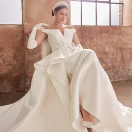 Elegante Meerjungfrau-Hochzeitskleider mit abnehmbarer Schleppe, kaskadierendem Rüschenrock, schulterfreiem Satin-Kleid mit Fliege und Gürtel