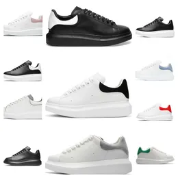 Designers Oversized Leather Suede Casual Sports Shoes Trainers Mens Women Triple White Black Grey Tennis Velvet Espadrilles Luxury Rubber Sole Jogging Sneakers B8