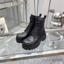 Women Onkle Boots أحذية جلدية أصلية Med Heels Onels Boots Flat Flat