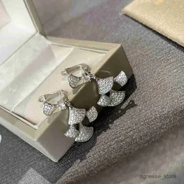 Stud Vintage Dangle Küpeler Full Beyaz Altın Fan İfadesi Cazibe Düğün Aşıkları Nişan Mücevherleri Kadınlar için R230619