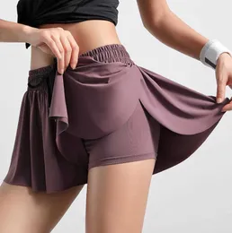 Yoga outfit kvinnor 2 i 1 flödande kjol som kör shorts snabba torra sport leggings sexiga gymträning korta byxor atletisk