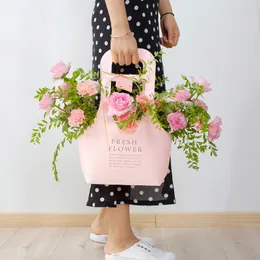 Present Wrap 10st Bouquet Kraft Paper Handbag Letter Portable Flower Packaging Box Valentine's Day Floral Arrangement Inpackningslådor 230619