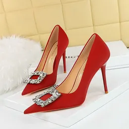 Fashion Banquet Ultra High Heels Womens Pumps Crystal Diamond Buckle Design Fashion Shoes For Woman