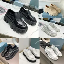 Designer sko män kvinnor avslappnad monolit logotyp svarta läderskor ökar plattformen sneakers molnbust klassisk patent matt loafers tränare tränare