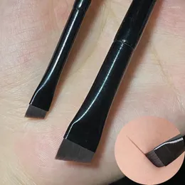 Pennelli per il trucco 1/2pcs Eyeliner professionale per sopracciglia Set di pennelli per contorno angolato piccolo portatile Strumenti per la bellezza delle donne Ra