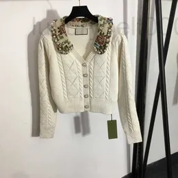 Kadın Sweaters Tasarımcı Modaya Flora Jacquard Kişilik İnci Süslü Haldigan Ceket Kız Güzel Cazibe Örgü Ceket Sweater R41U