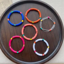 Bangle Huanzhi 2023 Красочные браслеты для женщин Boho Bamboo Geometric Tube смола Rainbow Stretch Женский браслет украшения ювелирные изделия