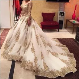 Luksusowy Kopciuszek dwa kawałki długie rękawie V Szyjka arabska muzułmańska suknia ślubna suknia balowa złota koronki koraliki ślubne suknie ślubne 215r