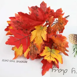 Decoratieve bloemen die valse herfstbladeren verkopen 1 stks Faux decoratie Kunstmatige esdoorn voor bruiloftsfeest en Thanksgiving Decor