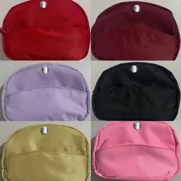 Ll multifunktionell förvaringsmakeup väska bärbar skalform resor toalettartikar sex färg kosmetiska väskor kvinnor