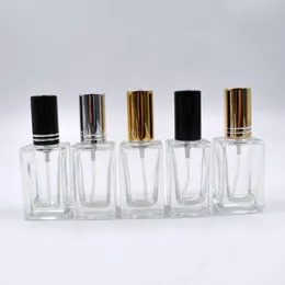 15 ml quadratischer Glas-Parfümzerstäuber, leere Parfum-Flasche Silber Gold Schwarzer Verschluss, 15 ml Kosmetik-Sprühflaschen F2244 Icith