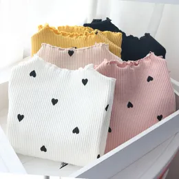 풀오버 메노 아 소녀 사랑스러운 하트 프린트 스웨터 가을 어린이 아기 패턴 의류 패션 옷 캐주얼 의상 니트 스웨터 230619