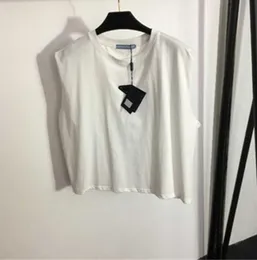 Verão nova camiseta das mulheres roupas de algodão puro tecido carta triângulo etiqueta listras decoradas undershirt sem mangas camiseta designer regata 55