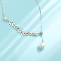 Wisiorki Znakomite 925 srebrne naszyjniki dla kobiet biżuteria moda liście perły naszyjnik lady impreza akcesoria dziewczyna prezenty