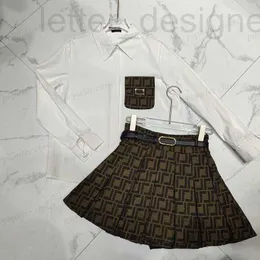 Two Piece Dress designer Women Sets Blouse Pleated Skirt Luxurys Suit Jacket Stick Drill Letter Ladies Brown Black SML JWC5