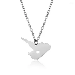 Pendant Necklaces 304 Stainless Steel Labrador Map Necklace High Quality Canada Heart Women Jewellery