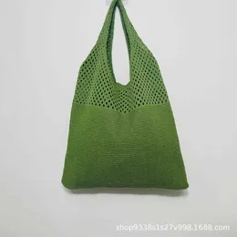 Le même sac creux Simple Chic du réseau coréen sac à bandoulière tricoté sac débardeur femme sac fourre-tout à la mode sac polyvalent