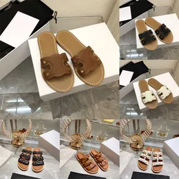 Luxurys Paris ce luxe lins pantofole con diapositive piatte sandali con soletta in pelle goffrata Triomphe scarpe con dita aperte designer per le donne appartamenti per le vacanze calzature da fabbrica di sandali