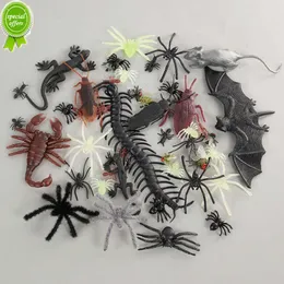 New 1Set Simulation Plastic Spider Bat Insect Bugs for Halloween Party Fools'Day Decoration Haunted House Scary Props Kids Trick Toy