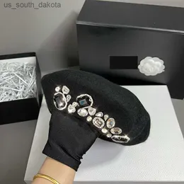 Berretto invernale da donna in morbida lana con decorazione di strass di lusso moda mantieni caldo cappello berretto per ragazze chapeau femme L230523