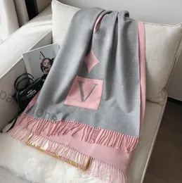 Fashion Designer Scarf with Geometric Patterns Winter brand Letters Print Cashmere Scarves for Women Warm Plaid Cotton Shawl Wraps Size 180x65cm