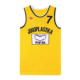 Andra sportvaror Filmversion Yellow Basketball Jersey No.7 Kroatien Jugoplastika 7 Kukoc Brodery Outdoor Quick-Torking Andningskläder 230620