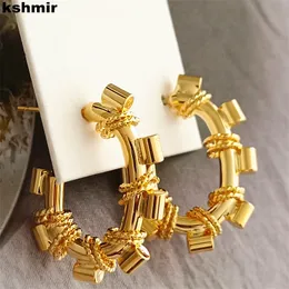 Dangle żyrandol Kshmir Goldg w kształcie metalowych kolczyki żeńskie letnie ins niszowe sens design zaawansowany unikalny temperament stylowy atmosfera 230621