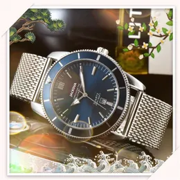 Три булавки Quartz Fashion Men Watch 43 -мм дата сетки из нержавеющей стали.