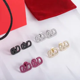 Designer Earrings Letter v Stud Luxury Women Fashion Ear Studs Jewelry Diamond Stud Earring Ol Style J0cn