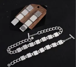 Designer Brand Silver Cuban Thick Chain Block Initial V Necklace Bracelet Earrings Banshee Head Portrait Jewelry Women's Men Lovers birthday party Gifts XMS33 --04