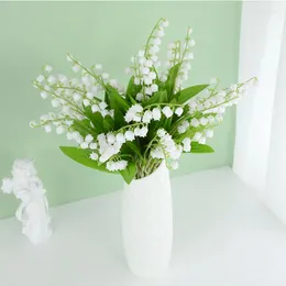 Decorative Flowers 6pcs White Artificial Lily Of The Valley Flower Silk Bridal Bouquet Fake Plant For Romantic Wedding Party Decoration