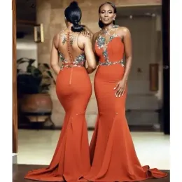 Abiti da damigella d'onore a sirena arancione bruciato ASO EBI African Sexy Sheer Back Appliques Perline con bottoni ricoperti sul retro Tromba Abito da damigella d'onore lungo Plus Size BC14902