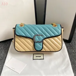 2023 Cover Line Donna Fashion Oil Wax Leather Solid Borsa bicolore Portafoglio di lusso Lettera Designer Zipper con catena Borsa a tracolla 443497