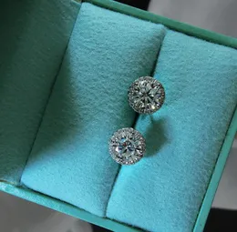 Diamond Gemstone Stud Earring 925 Sterling Silver Shiny Smycken Engagemang Bröllop örhängen Kvinnor Brud Valentine's Day Gift