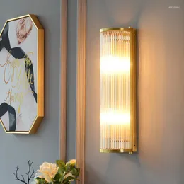 壁のランプモダンランプラグジュアリーライトクリアガラスストリップリビングルームベッドルームベッドサイドの通路階段装飾備品
