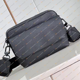 Erkek Moda Gündelik Tasarım Lüks Fastline Messenger Çanta Crossbody Omuz Çantası Totes Çanta Üst Ayna Kalitesi M22482 M22611 POUCH CURSE