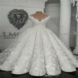 2020 Arabe Dubaï Robes De Mariée Sheer 3D Floral Appliques Perles Plus La Taille Robe De Mariée Princesse Robe De Bal Robe De Novia2445