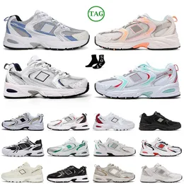 Wholesale 530 Casual Sneakler Running Shoes for Womens Mens B530 Classic Triple s Black All White Sier Indigo Ivory Utility Platform Og Trainers