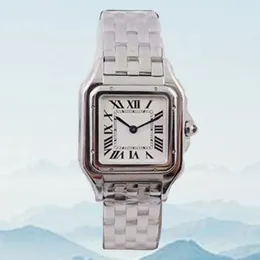 Lady Прямоугольные кварцевые часы из нержавеющей стали со скользящей пряжкой Женские золотые часы Сапфировые светящиеся часы для дайвинга Montre De Luxe Дизайнерские наручные часы Dhgat Watch