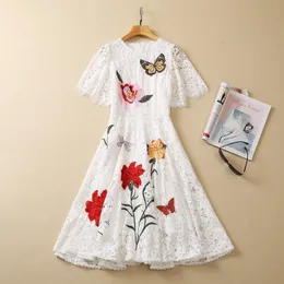 2023 Summer White Floral Lace Butterfly Embroidery Dress Short Sleeve Round Neck Panelled Midi Casual Dresses S3L220621