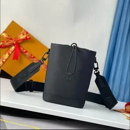 Дизайнерская сумка высшего качества noe сумка для плеча 21 см. Мужские сумочки черные кожные черные рельеф