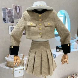 Dwuczęściowa sukienka w stylu brytyjski Patchwork Tweed Short Kurtka Dwupiętrowe zestawy Dwuczęściowe stroje Kobieta Y2K retro wysokiej talii plisowana 2 -częściowa 2 -częściowa zestaw 2023