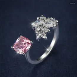 Alianças de casamento almofada corte quadrado rosa folha de zircônio para mulheres cor prata bandas de cristal branco promessa anel de noivado jóias cz