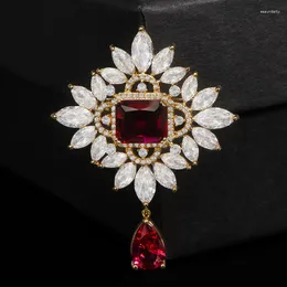 ブローチYysunny Luxury Red Red Crystal Water Drop for Women Broches Brooch Pin Strassアクセサリー女性ジュエリーギフト