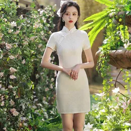 Этническая одежда кружево Cheongsam Qipao 2023 Молодая девочка темперамент темперамент элегантный ретро Улучшенный торговый китайский стиль маленькое короткое платье