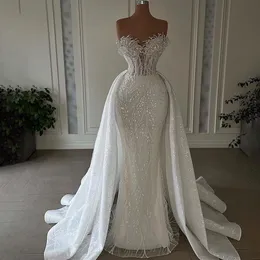 Błyszczące cekiny Suknia ślubna syrenka na pannę młodą szyję koronki koraliki vestido de noiva sereia mostowe sukienki urocze 2619